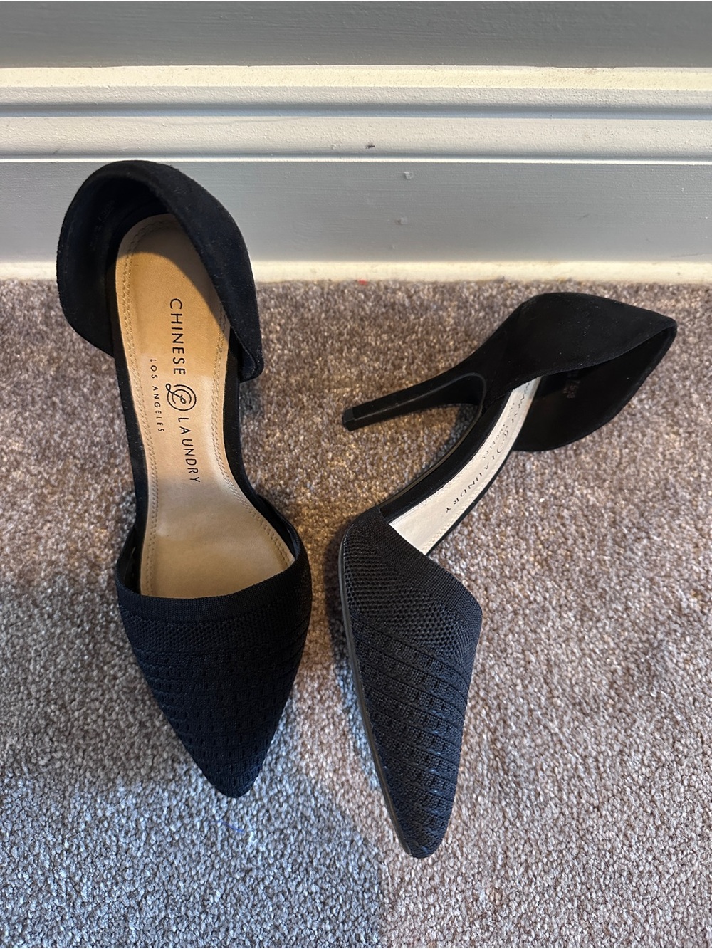 Chinese Laundry Black Pointed D'Orsay Knit Pump Heels
